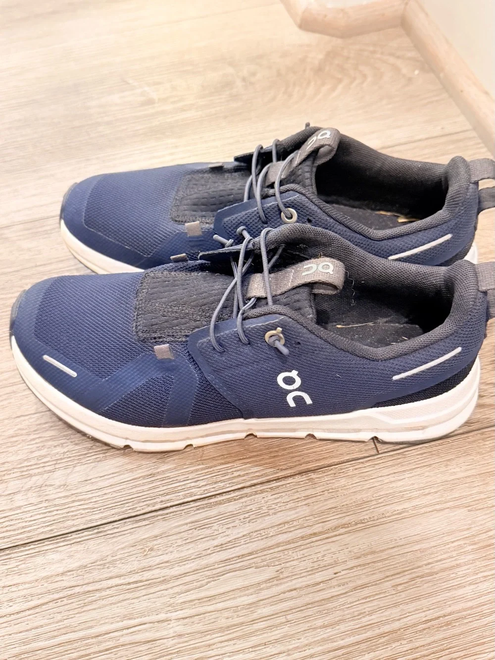 On Running Men's Sneakers in Navy and Black